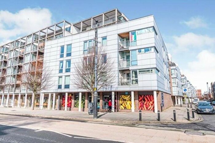 1 Bedroom Apartment To Rent In Queen Street, Portsmouth, PO1