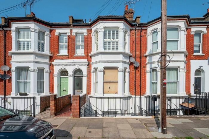 1 Bedroom Flat To Rent In Hadyn Park Road, Shepherd's Bush, London, W12