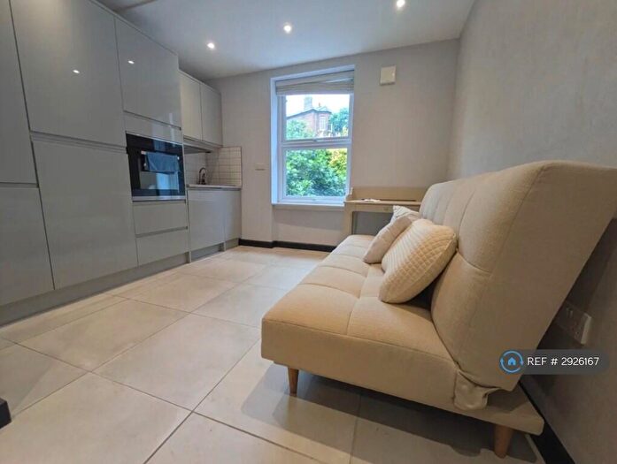 1 Bedroom Flat To Rent In Archway Road, London, N6
