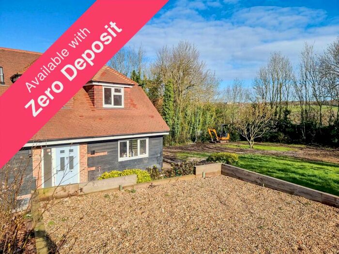 3 Bedroom House To Rent In Yelstead Lane, Yelsted, Sittingbourne, ME9