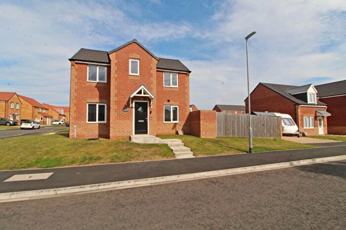 3 Bedroom Semi Detached House For Sale In Bates Avenue, Blyth, NE24