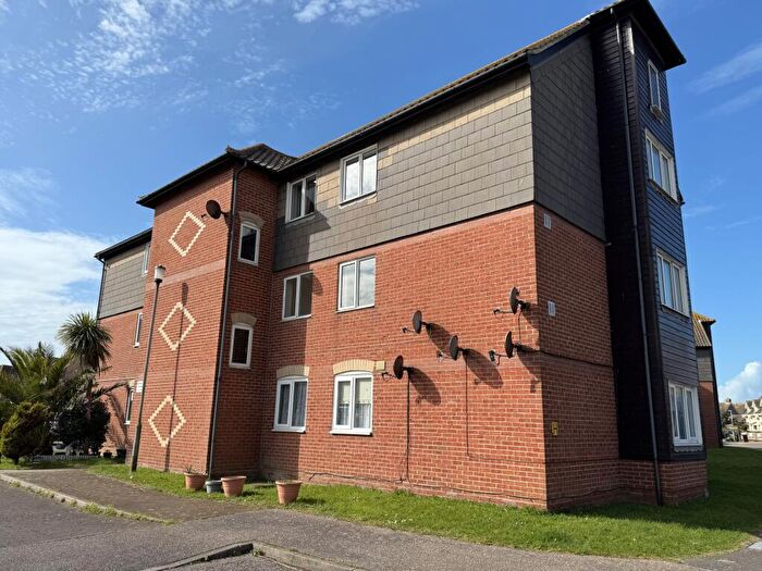 2 Bedroom Apartment To Rent In Shamrock House, Weymouth Close, Clacton-on-Sea, CO15