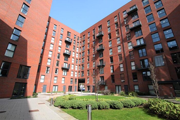 3 Bedroom Apartment To Rent In Alto C, Sillavan Way, M3