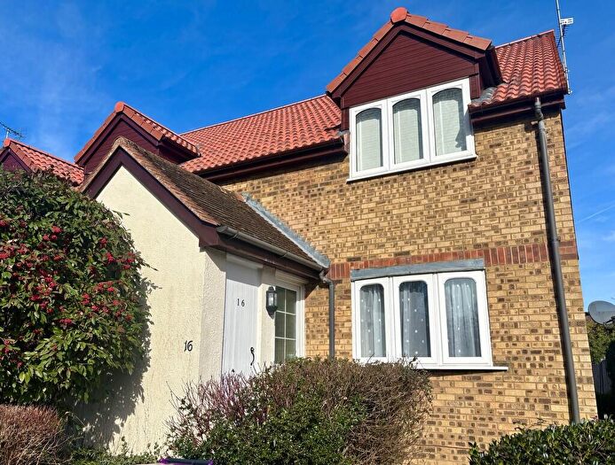 1 Bedroom Maisonette To Rent In Wenham Court, Walkern, SG2