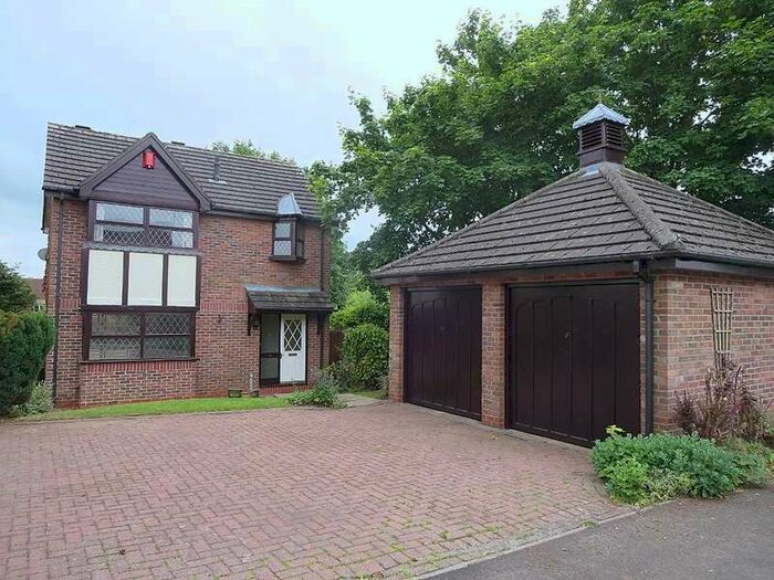 3 Bedroom Detached House To Rent In Pembroke Drive Aston Lodge Park, Stone, ST15