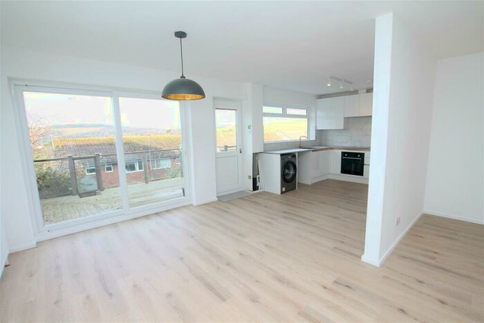 3 Bedroom Semi-Detached House To Rent In Dartmouth Crescent, Brighton, BN2