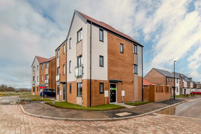 3 Bedroom End Of Terrace House To Rent In Dahlia Grove, Great Park, NE13