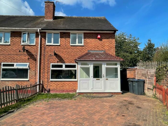 Houses for sale & to rent in B34 7RD, Packington Avenue, Shard End