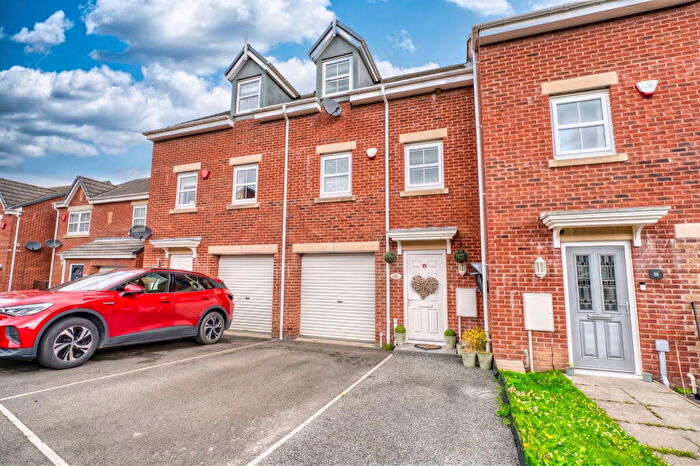 3 Bedroom Terraced House For Sale In Dobson Close, High Spen, Rowlands Gill, NE39