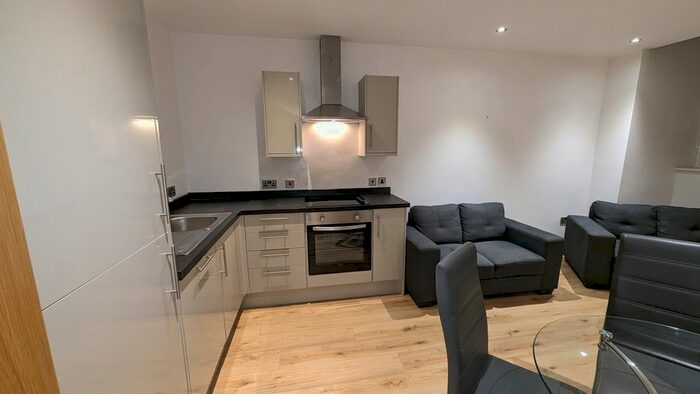 2 Bedroom Flat To Rent In Pollard Street, Manchester, M4