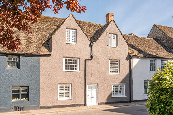 4 Bedroom Town House For Sale In Cross Hayes Lane, Malmesbury, SN16