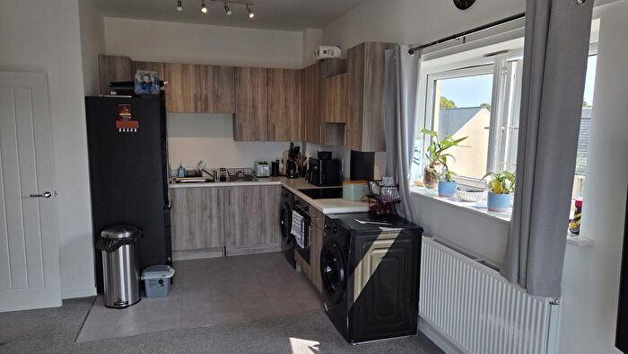 2 Bedroom Flat For Sale In Long Park, Cranbrook, EX5