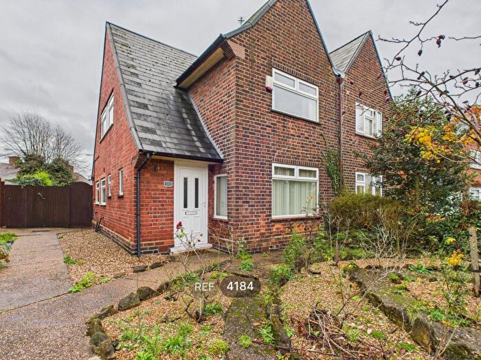 3 Bedroom Semi Detached House To Rent In Redhill Road, Arnold, Nottingham, NG5