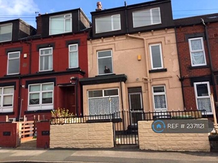 3 Bedroom Terraced House To Rent In Brownhill Terrace, Leeds, LS9