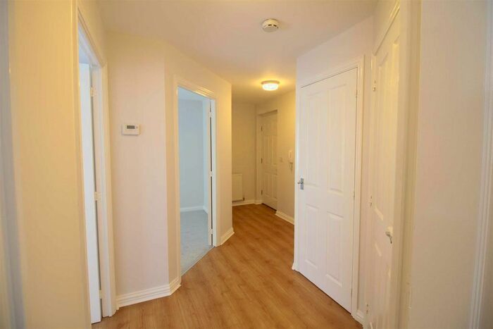 2 Bedroom Flat To Rent In Magnus Court, Chester Green, Derby, DE21