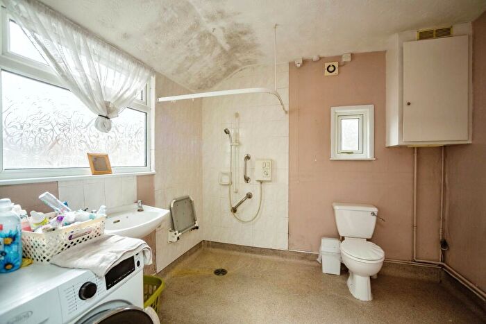 2 Bedroom Terraced House For Sale In Alexandra Road, Sheerness, Kent, ME12