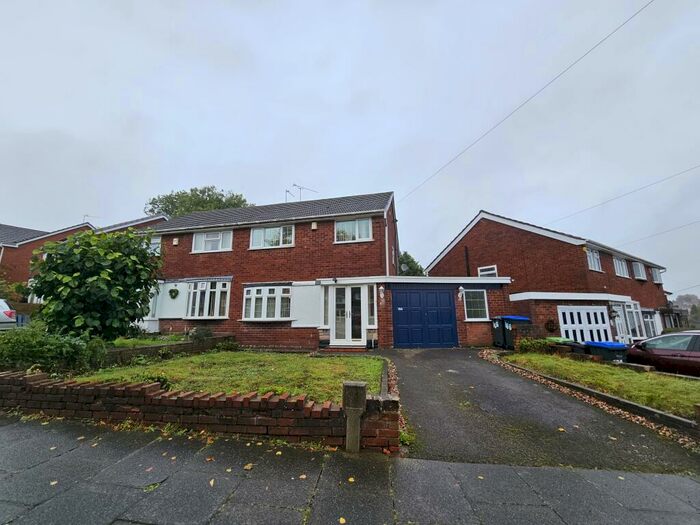 3 Bedroom House To Rent In Stanton Road, Great Barr, Birmingham, B43