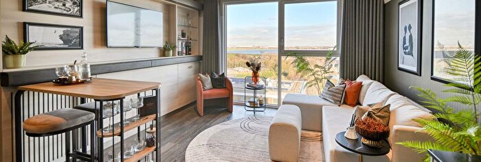 2 Bedroom Flat For Sale In Staines-Upon-Thames, Staines Upon Thames, TW18