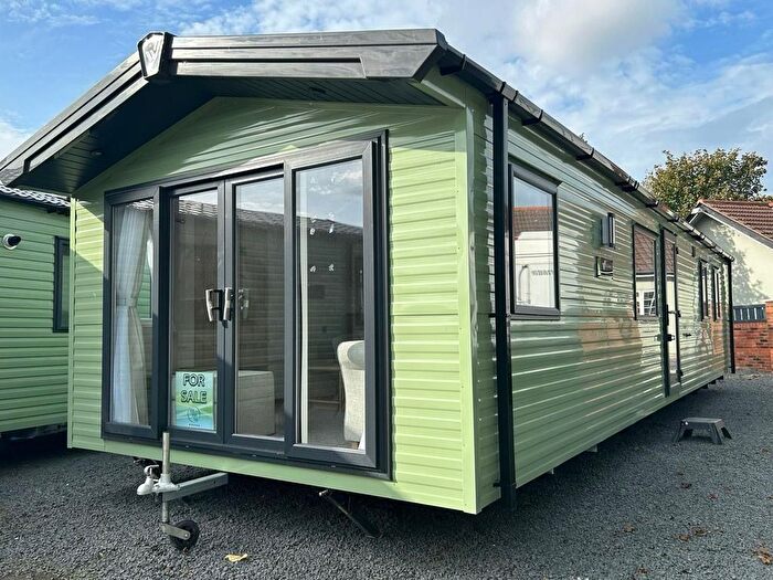 2 Bedroom Mobile/park Home For Sale In Slaley, Hexham, NE47