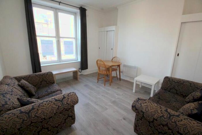 1 Bedroom Flat To Rent In Linksfield Place, Aberdeen, AB24