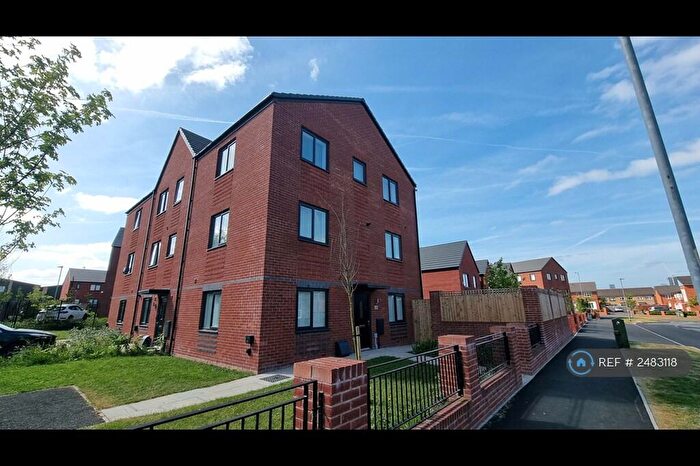 4 Bedroom End Of Terrace House To Rent In Sandal Street, Manchester, M40