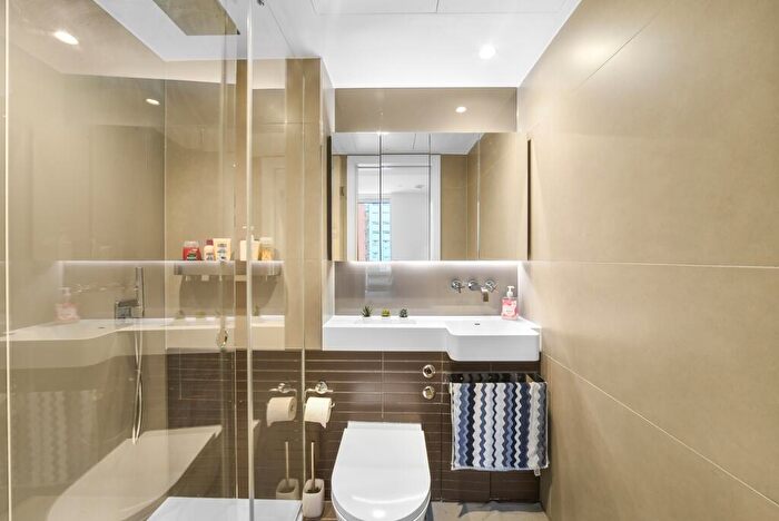 2 Bedroom Apartment For Sale In Wandsworth, SW11