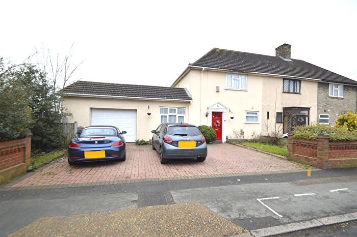 4 Bedroom End Terrace House For Sale In Margery Road, Dagenham, RM8