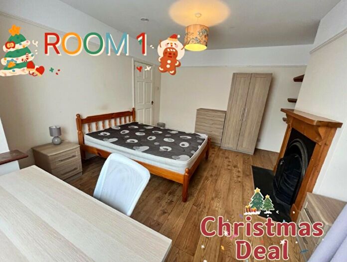 1 Bedroom Terraced House To Rent In Fourth Avenue, Bristol, BS7