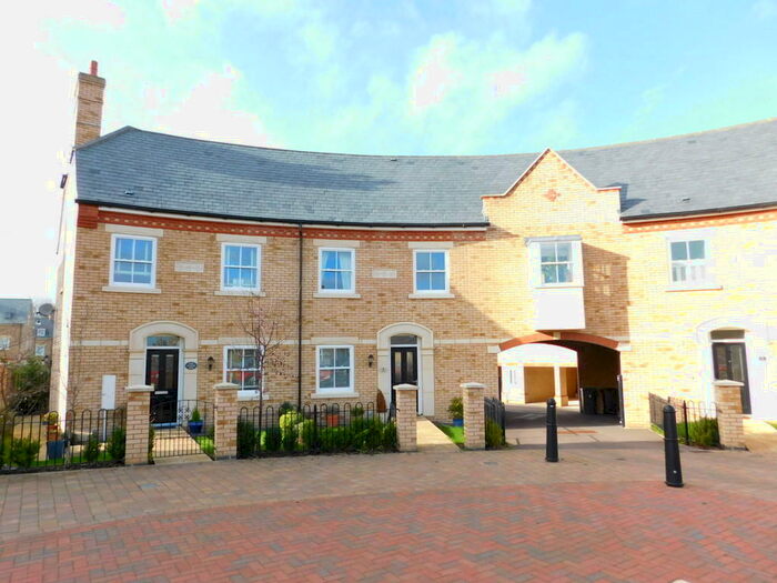 3 Bedroom Terraced House To Rent In Hardy Way, Fairfield Park, SG5