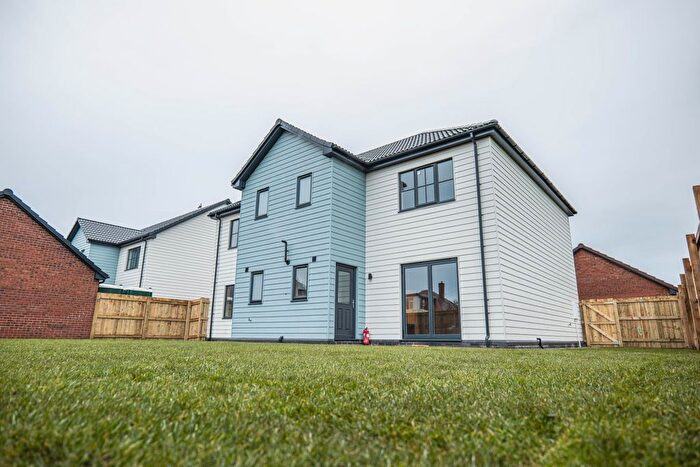 5 Bedroom Detached House For Sale In Eagle Close, Bridlington, East Riding Of Yorkshire, YO15