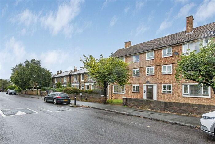 1 Bedroom Flat To Rent In Southbrook Road, Lee, SE12