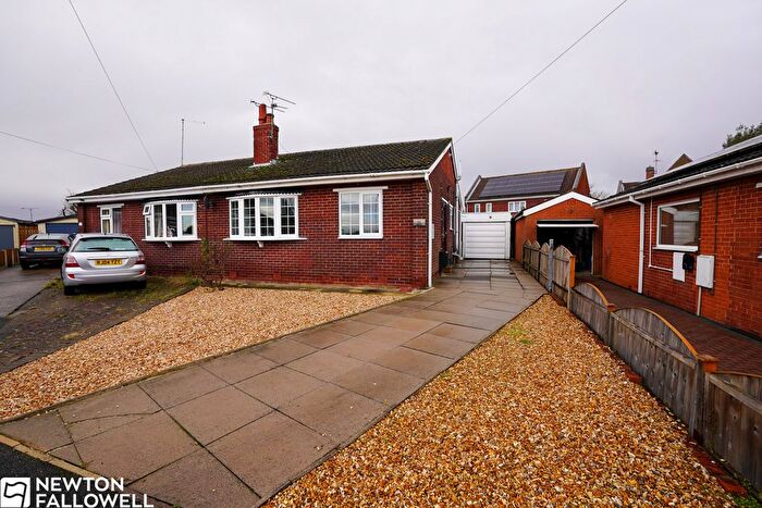2 Bedroom Semi Detached Bungalow For Sale In Portland Meadows, Sutton Cum Lound, DN22