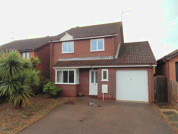 4 Bedroom Detached House To Rent In Burton Close, Diss, Norfolk, IP22