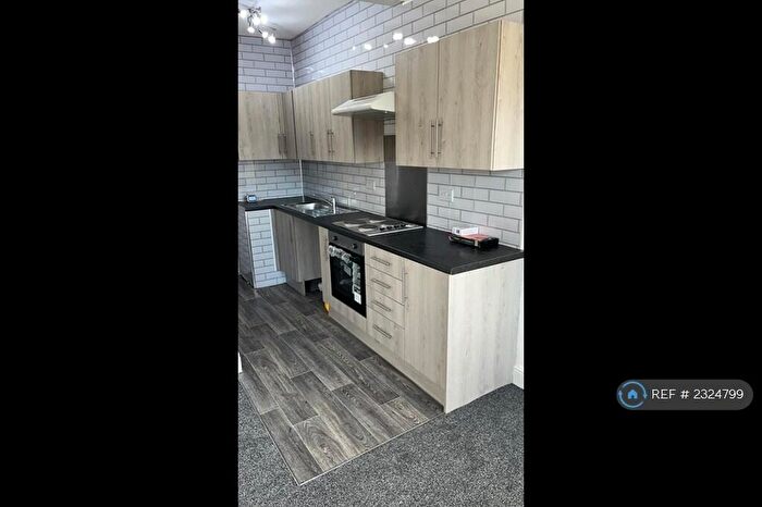 2 Bedroom Flat To Rent In Mount Street, Southport, PR9