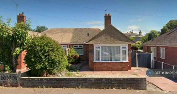 3 Bedroom Bungalow To Rent In Roman Way, Great Yarmouth, NR30