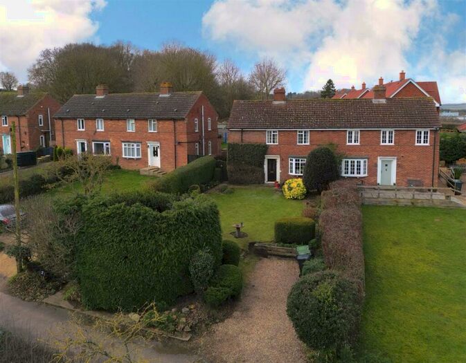 3 Bedroom Semi-Detached House For Sale In Russell Grove, Millbrook, Bedford, MK45