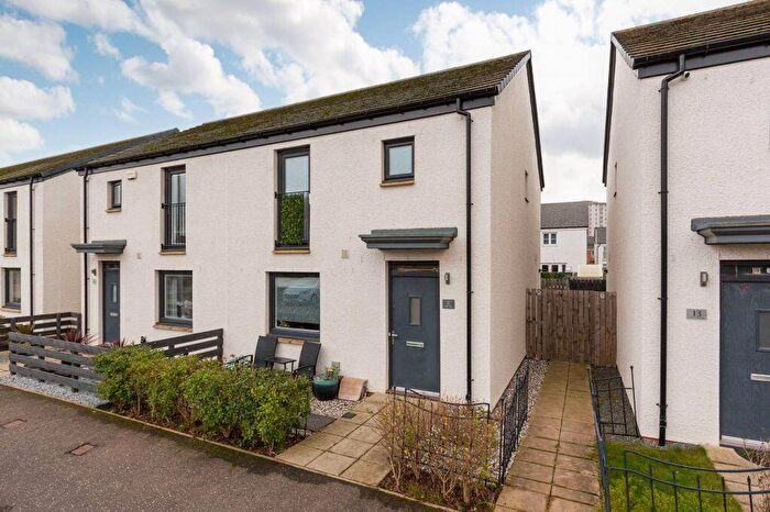 3 Bedroom Semi-detached Villa For Sale In Capella Gardens, Edinburgh, EH16