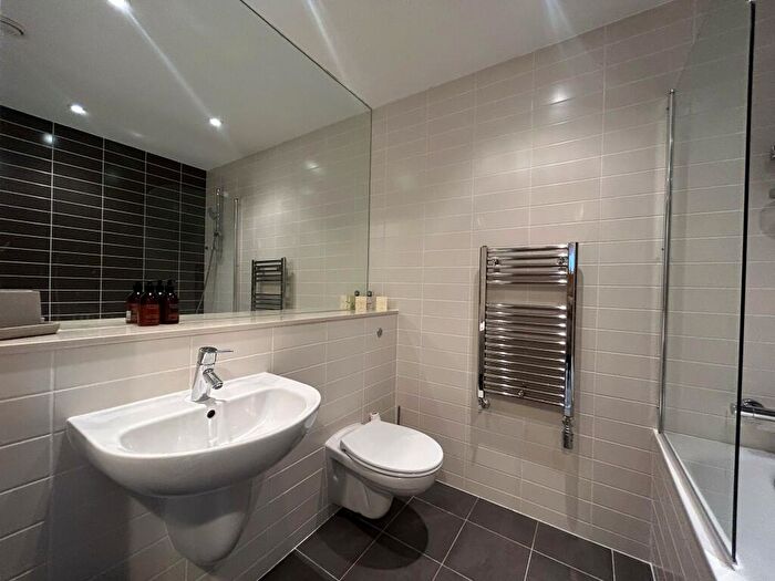 1 Bedroom Apartment To Rent In One Park West, L1