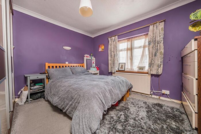 3 Bedroom End Of Terrace House For Sale In Newtown Road, New Denham, Uxbridge, UB9
