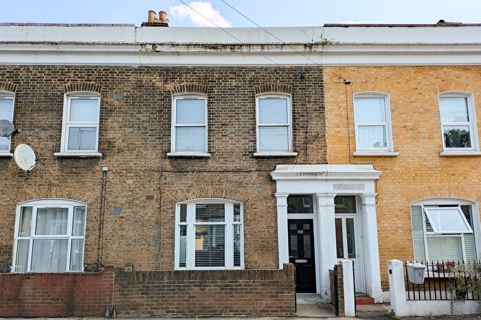 3 Bedroom Terraced House To Rent In Brookmill Road, London, SE8
