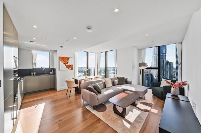 2 Bedroom Apartment To Rent In Harcourt Tower, E14
