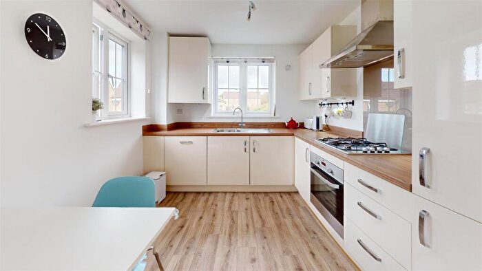 2 Bedroom Apartment For Sale In Washburn Apartments, Otley, LS21