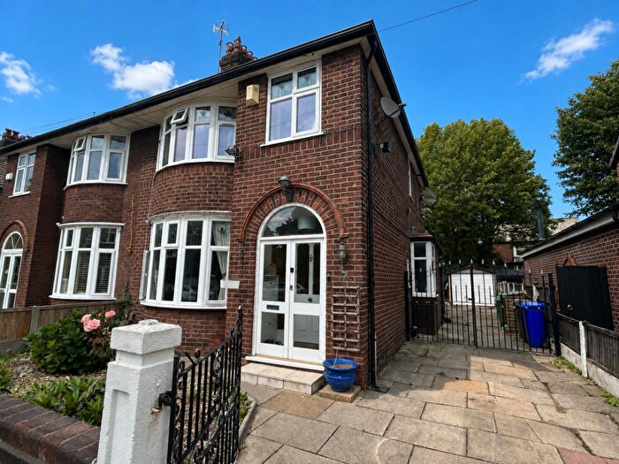 3 Bedroom House For Sale In Westholme Road, Didsbury, M20