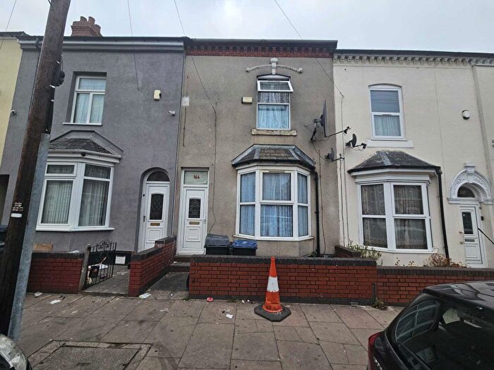 3 Bedroom Terraced House For Sale In Ombersley Road, Sparkbrook, Birmingham, B12