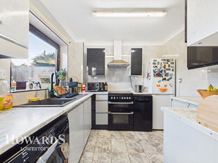 2 Bedroom Terraced House For Sale In Mylodon Road, Lowestoft, NR32