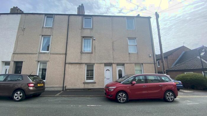 3 Bedroom Terraced House To Rent In Kelly Street, CA14
