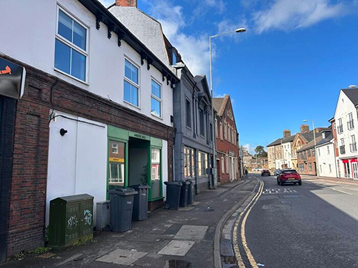 1 Bedroom Flat To Rent In Wilton Road, Salisbury, SP2