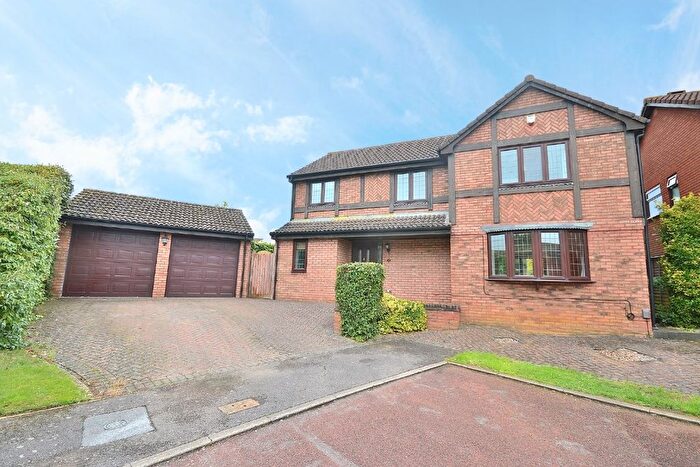 4 Bedroom Detached House To Rent In Hobby Close, Northampton, NN4