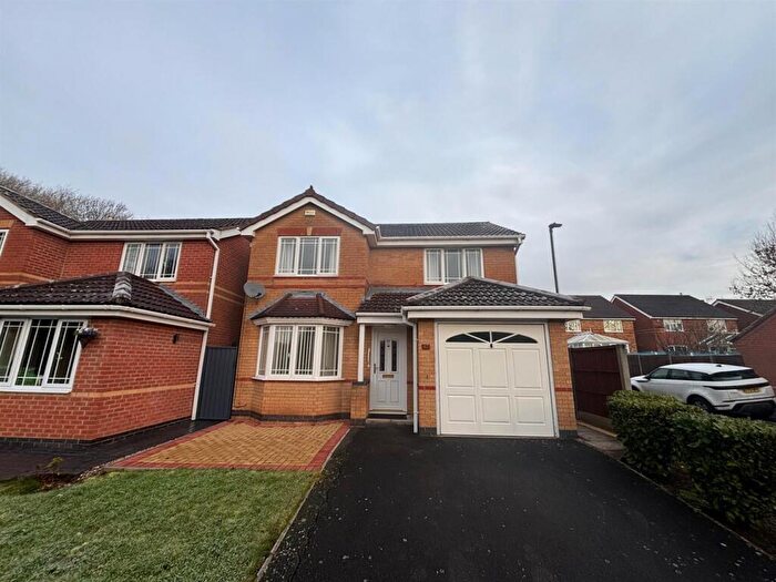 3 Bedroom Detached House To Rent In Pulborough Gardens, Littleover, Derby, DE23