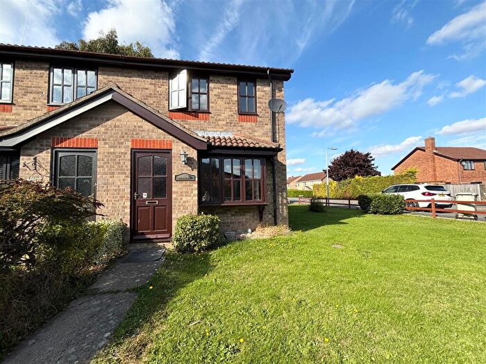 2 Bedroom Semi-Detached House For Sale In Swallow Drive, Louth, LN11